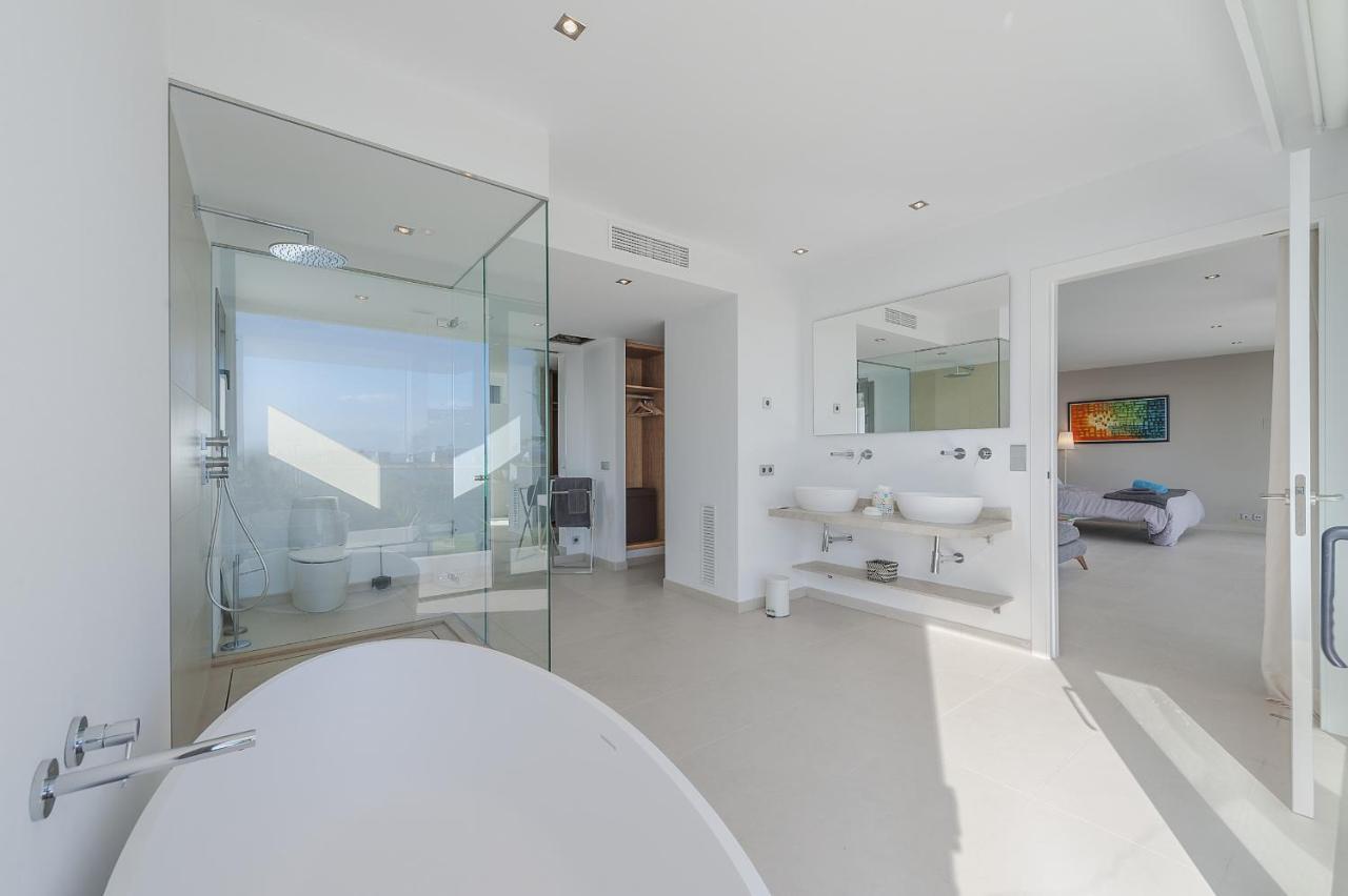 Luxury Villa Phoenix ปอร์ต เด โปเญนซา ภายนอก รูปภาพ