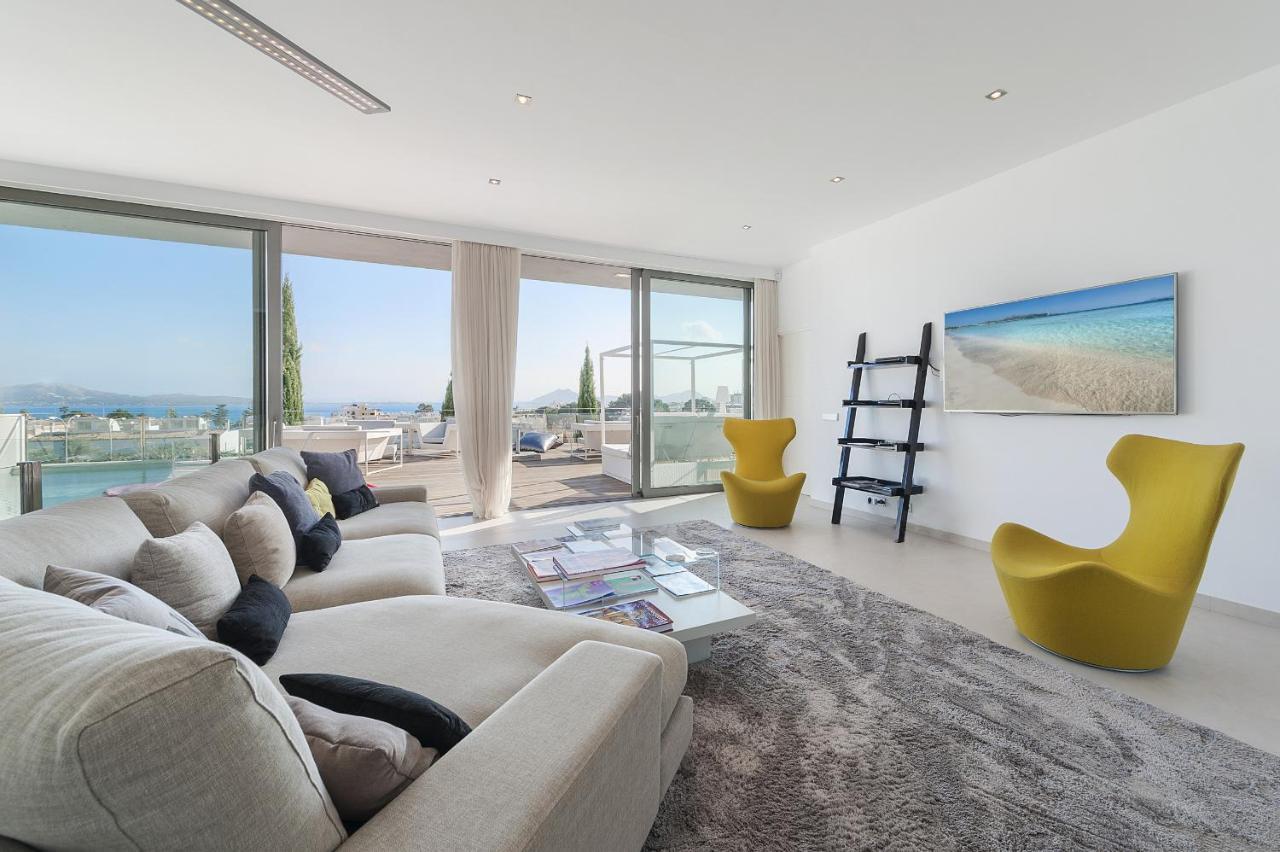 Luxury Villa Phoenix ปอร์ต เด โปเญนซา ภายนอก รูปภาพ